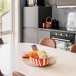 5 Bedroom Gorgeous In Bremnes