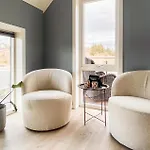 5 Bedroom Gorgeous In * Bremnes